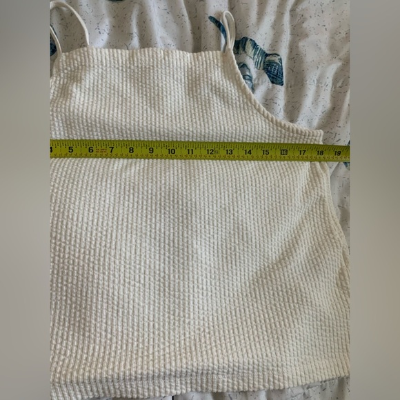 EUC Madewell Cream Textured Camisole tank top size medium - Picture 5 of 5